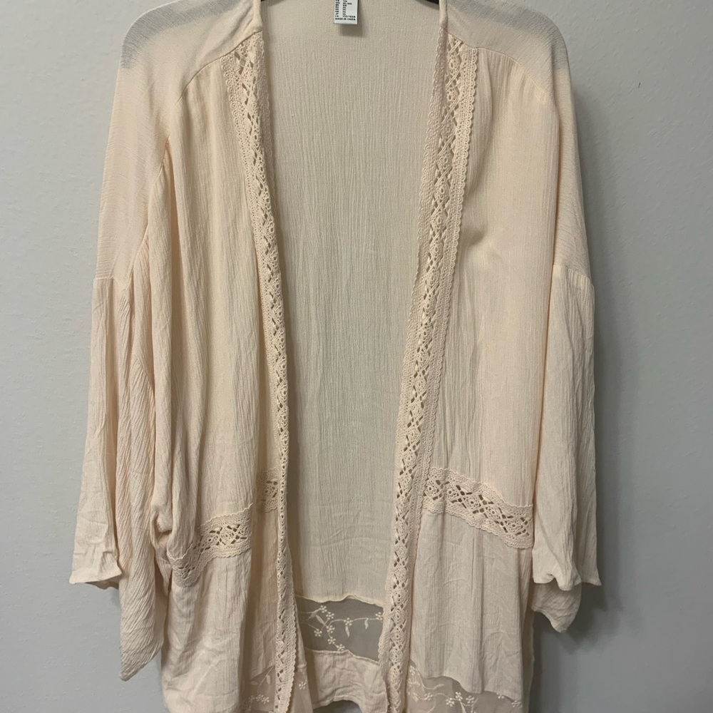 Forever 21 Cream Kimono with Lace Detail